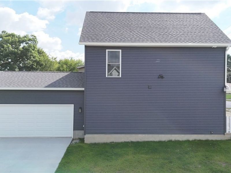 165 Sexton Street, Struthers, OH 44471 Photo 2