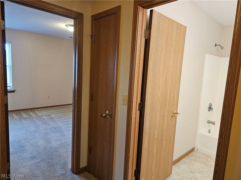 16491 Cottonwood Place, Middlefield, OH 44062 Photo 12