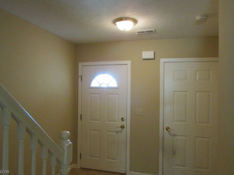 16491 Cottonwood Place, Middlefield, OH 44062 Photo 3