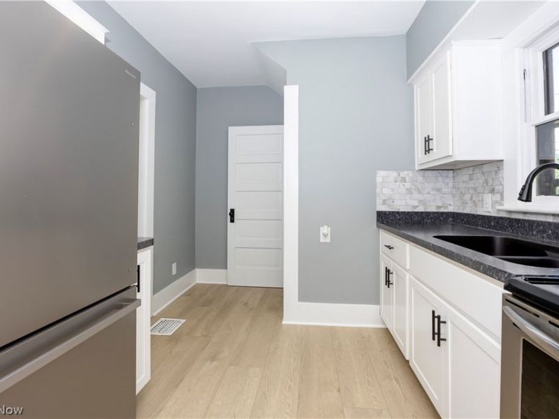 302 Prospect Street , Wooster, OH 44691 Photo 7