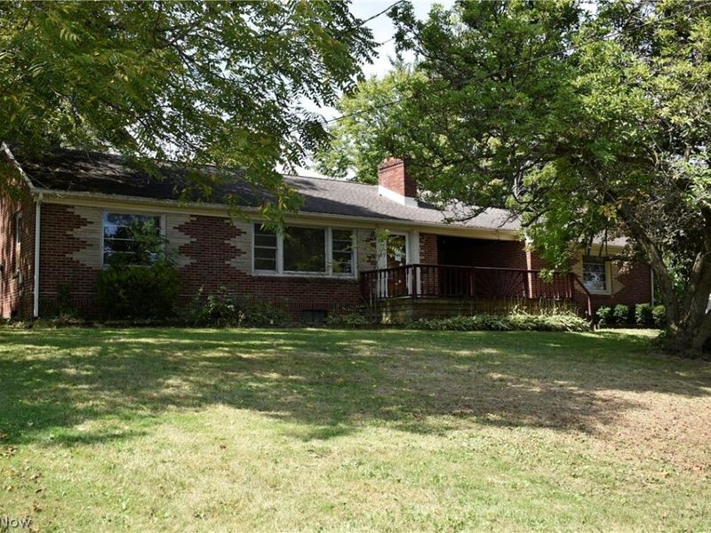 106 S Beverly Avenue, Youngstown, OH 44515 Photo 1