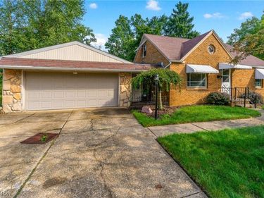 1108 Stuart Street NW, Massillon, OH 44646