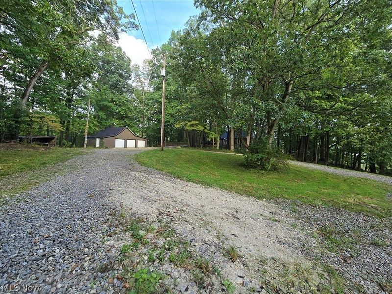 1069 Ghent Road, Akron, OH 44333 Photo 21