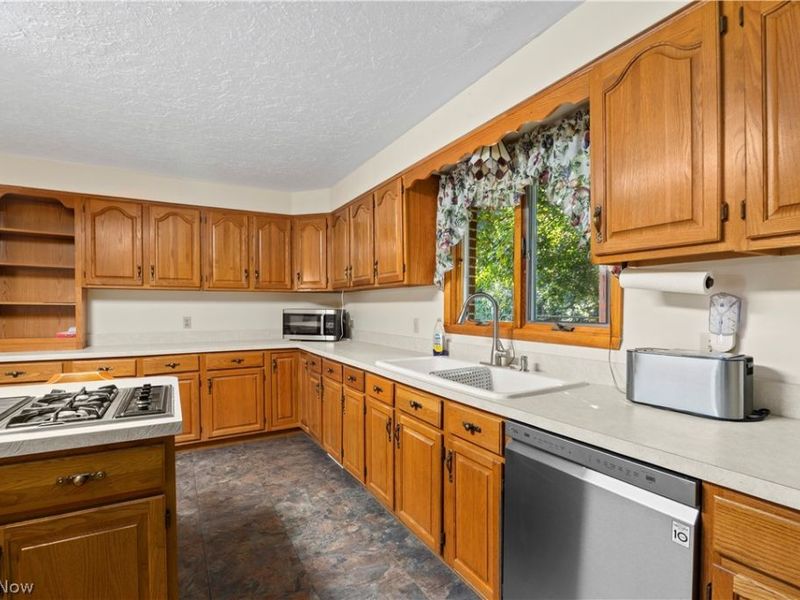 52493 State Route 113, Wakeman, OH 44889 Photo 12