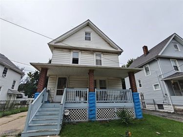 910 Stevenson Road , Cleveland, OH 44110