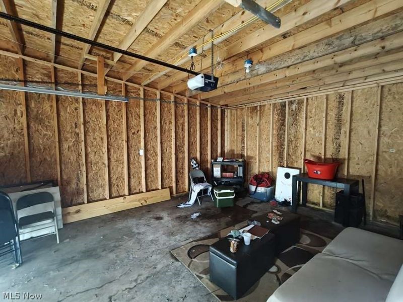 910 Stevenson Road, Cleveland, OH 44110 Photo 24