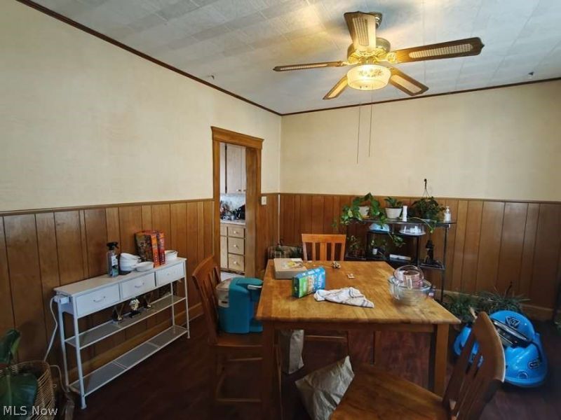 910 Stevenson Road, Cleveland, OH 44110 Photo 7