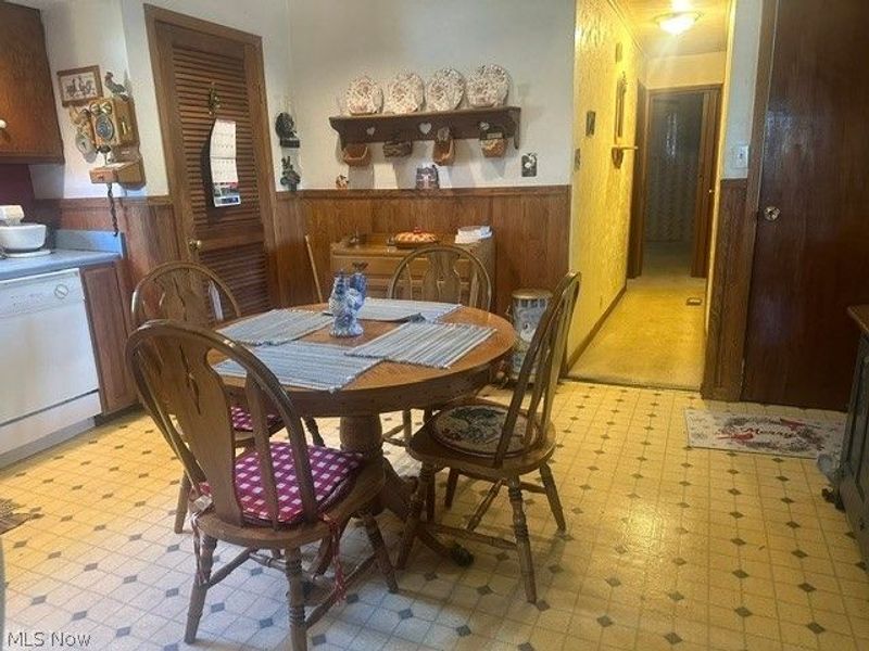 56612 Vocational Road, Buffalo, OH 43780 Photo 8