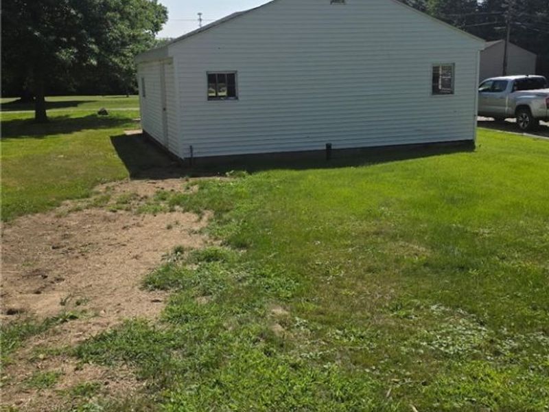 3246 E Waterloo Road, Akron, OH 44312 Photo 16