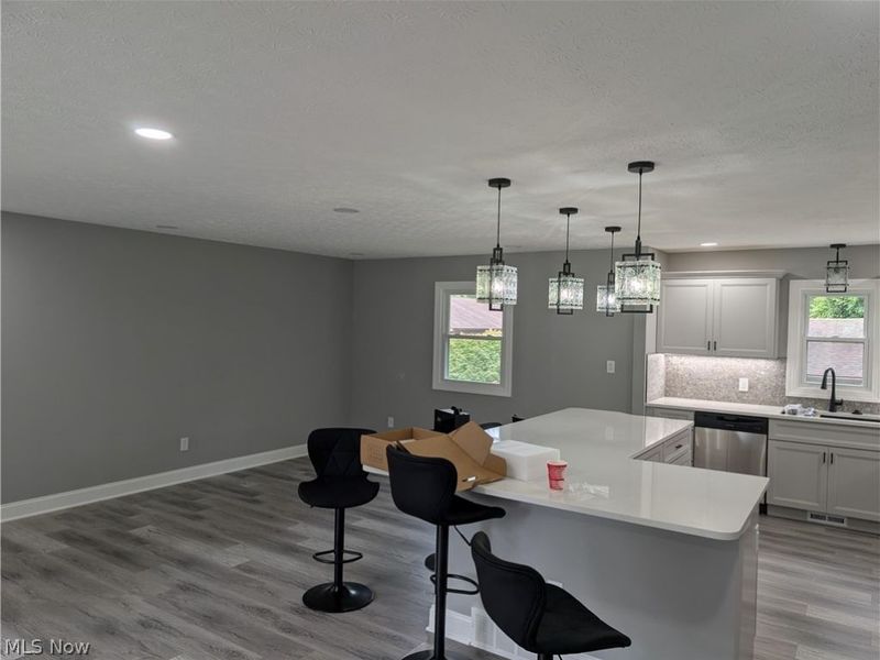 3246 E Waterloo Road, Akron, OH 44312 Photo 9