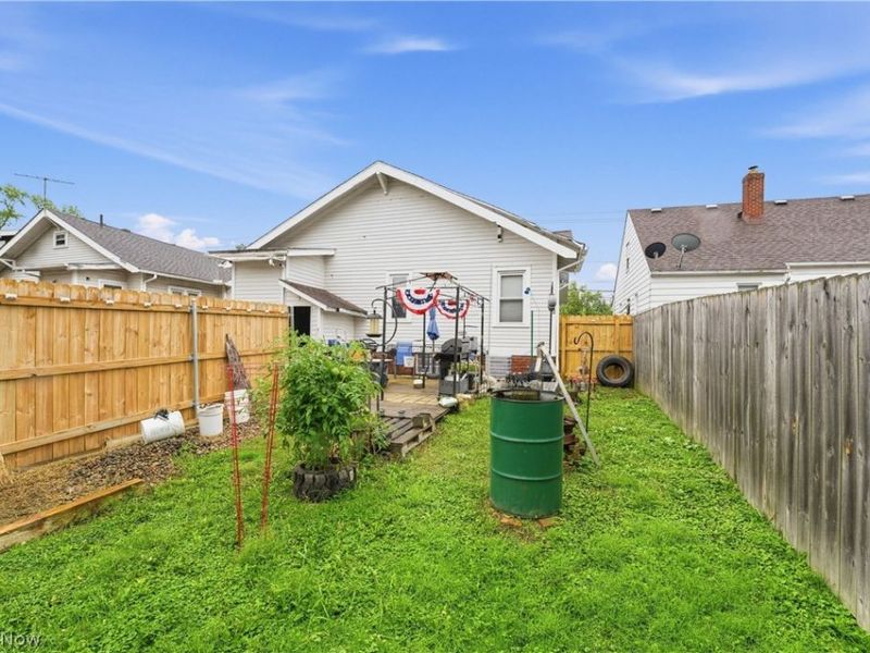 22631 Chardon Road, Euclid, OH 44117 Photo 16