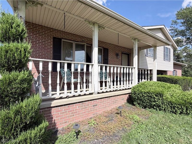 11243 Beech Street NE, Alliance, OH 44601 Photo 2