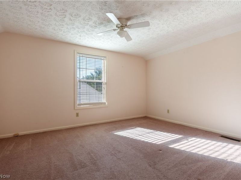 1534 Southpointe Circle NE, Canton, OH 44714 Photo 35