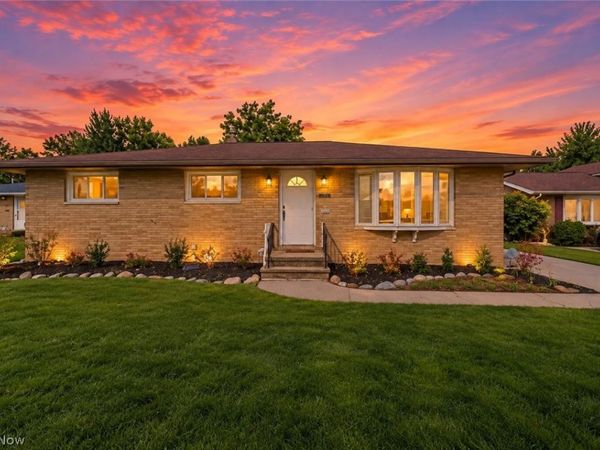 11254 Gordon Drive, Parma, OH 44130