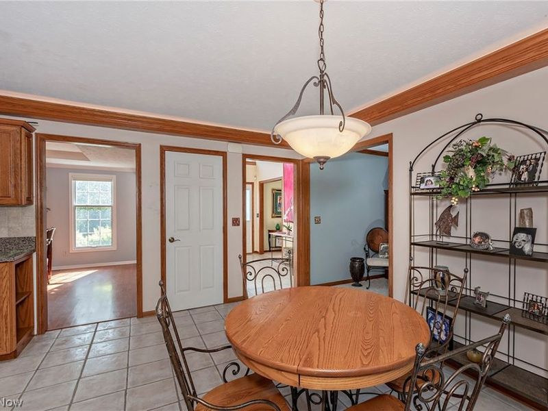 458 Medway Road, Highland Heights, OH 44143 Photo 13