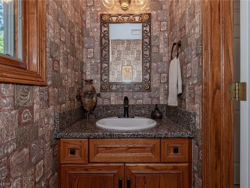 458 Medway Road, Highland Heights, OH 44143 Photo 19