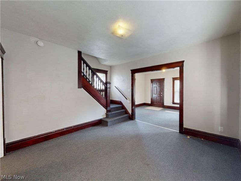 476 Rentschler Street, Akron, OH 44304 Photo 5