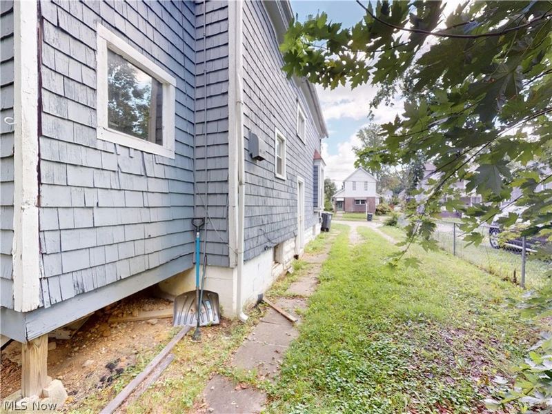 504 Sumner Street, Akron, OH 44304 Photo 32