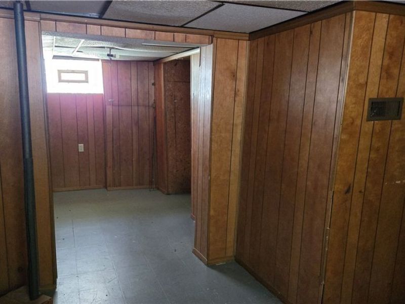 10017 Sandusky Avenue, Cleveland, OH 44105 Photo 25