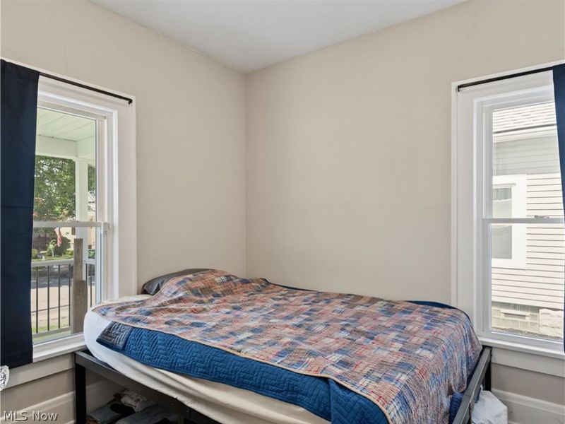 553 Wesleyan Avenue, Barberton, OH 44203 Photo 10