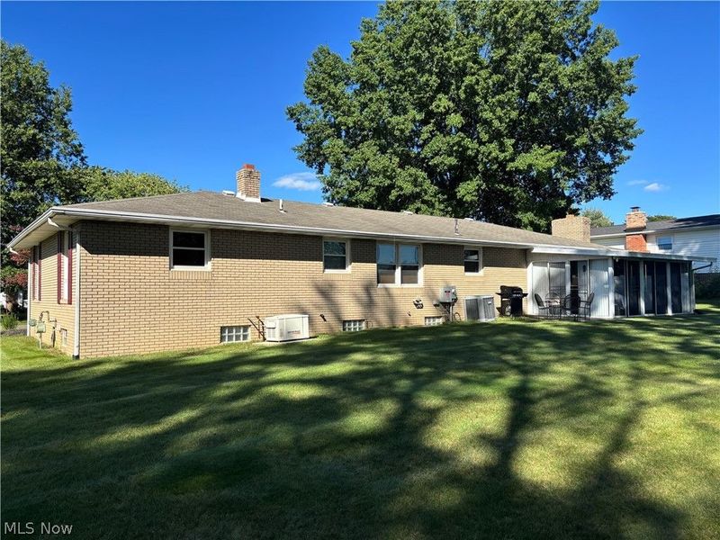 2014 Hillocke Street, Louisville, OH 44641 Photo 10