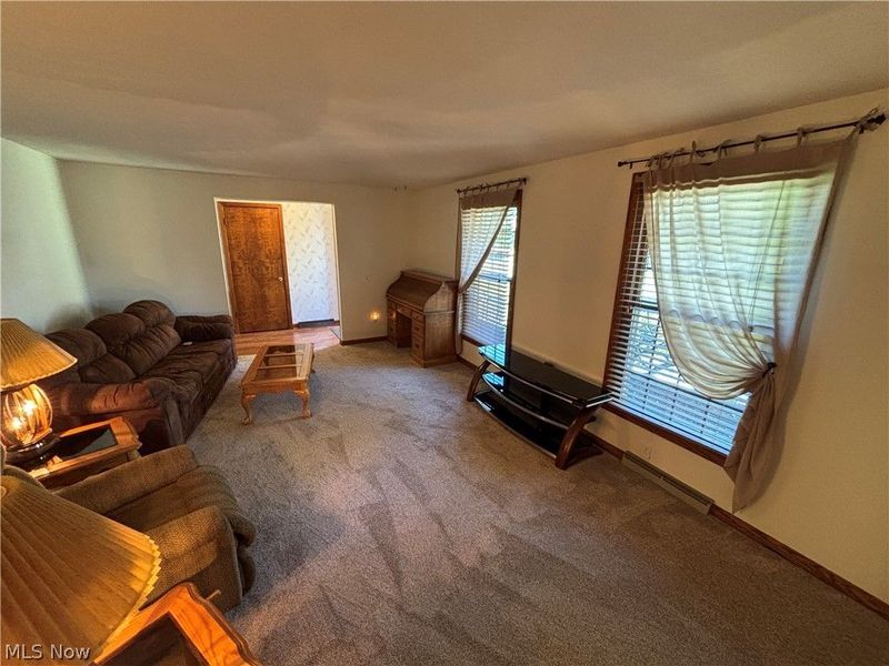 2014 Hillocke Street, Louisville, OH 44641 Photo 16