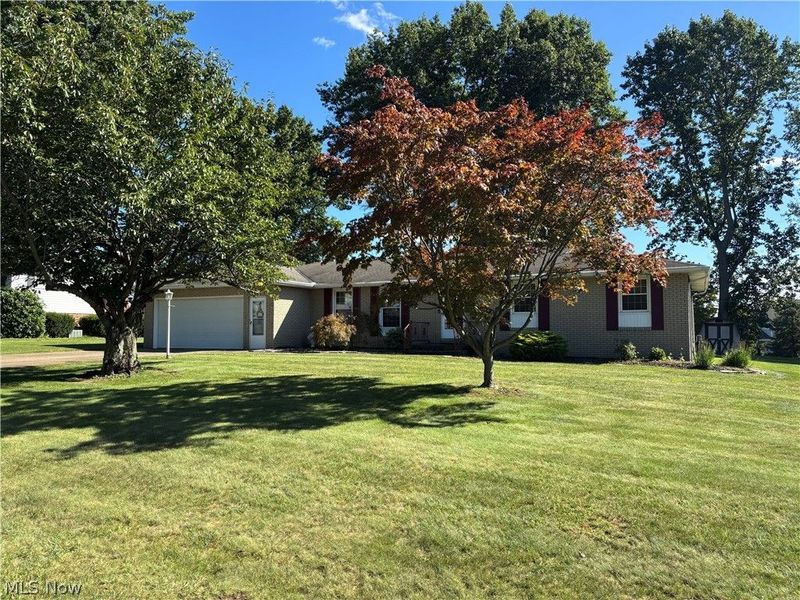 2014 Hillocke Street, Louisville, OH 44641 Photo 3
