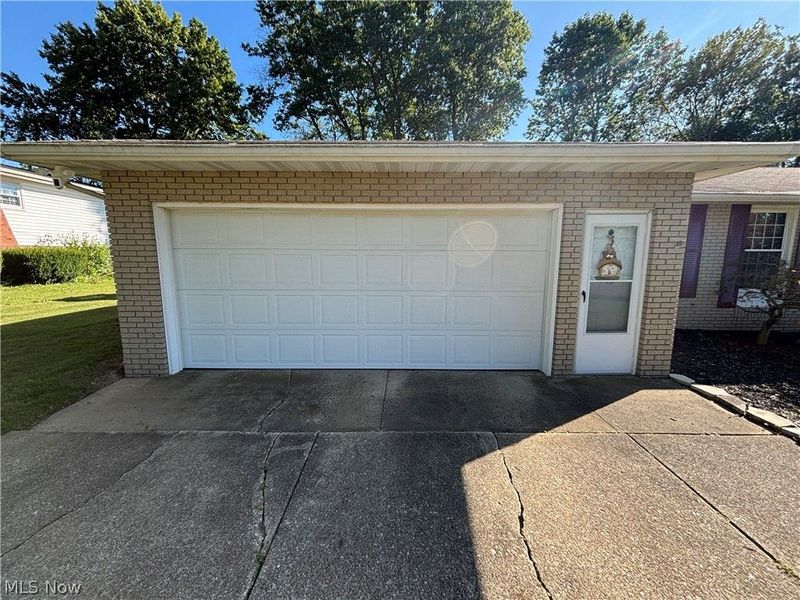 2014 Hillocke Street, Louisville, OH 44641 Photo 6