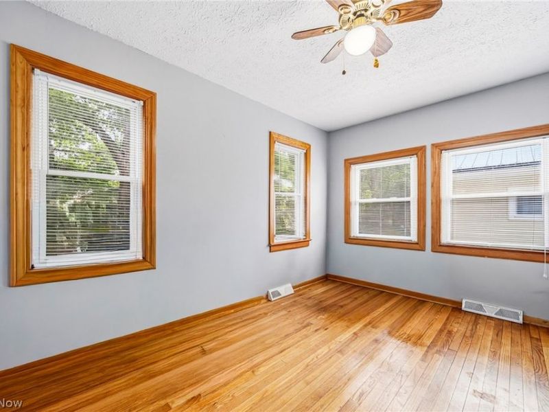 149 Traymore Boulevard, Eastlake, OH 44095 Photo 17