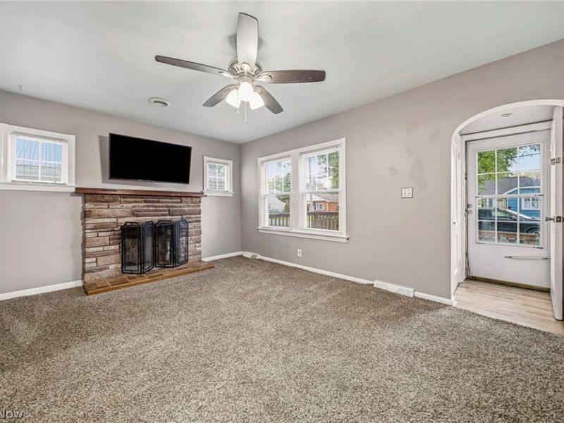 149 Traymore Boulevard, Eastlake, OH 44095 Photo 4