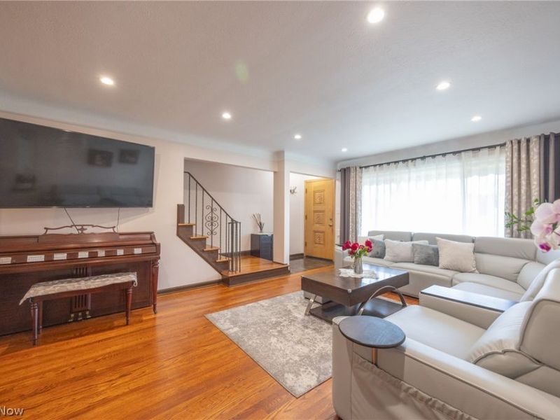 6450 Manchester Road, Parma, OH 44129 Photo 6