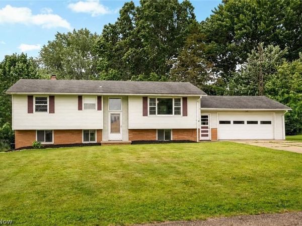 1450 Lambert Street , Alliance, OH 44601