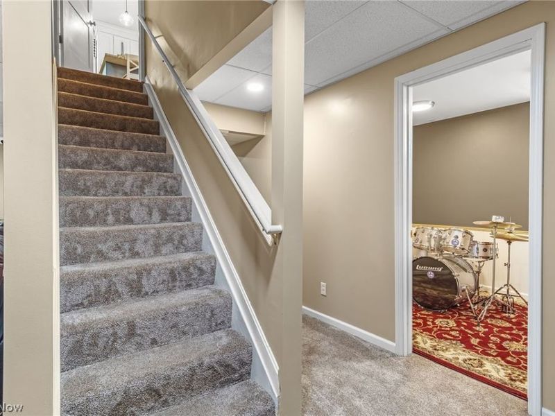 10412 Scotney Avenue, North Canton, OH 44720 Photo 15