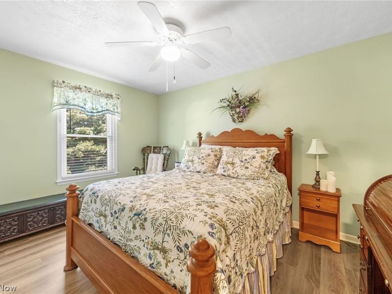 10412 Scotney Avenue, North Canton, OH 44720 Photo 22