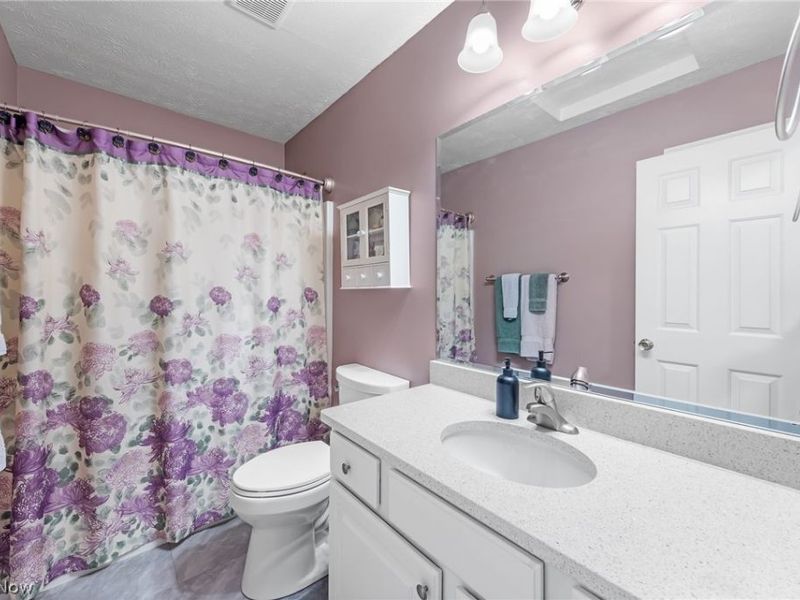10412 Scotney Avenue, North Canton, OH 44720 Photo 28