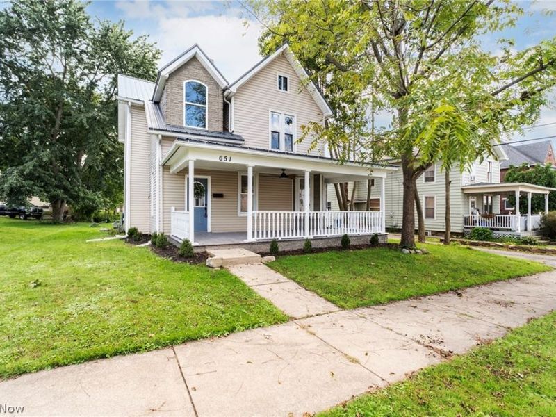 651 E 6th Street , Salem, OH 44460 Photo 2