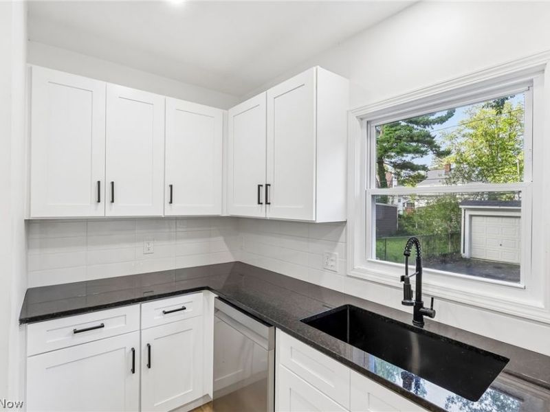 906 Keystone Drive , Cleveland Heights, OH 44121 Photo 11