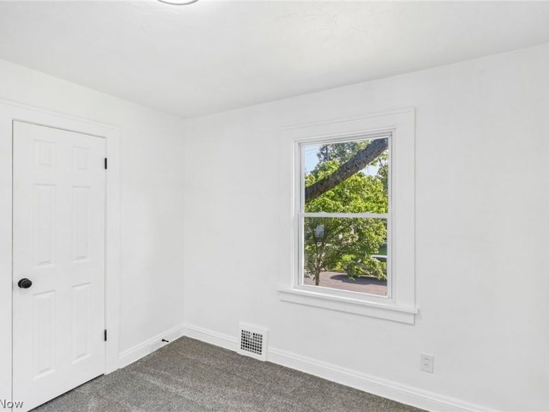906 Keystone Drive , Cleveland Heights, OH 44121 Photo 14