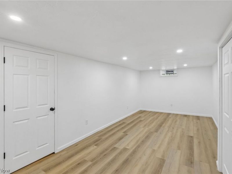 906 Keystone Drive , Cleveland Heights, OH 44121 Photo 21