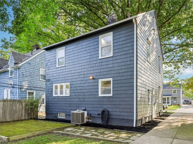 906 Keystone Drive , Cleveland Heights, OH 44121 Photo 22