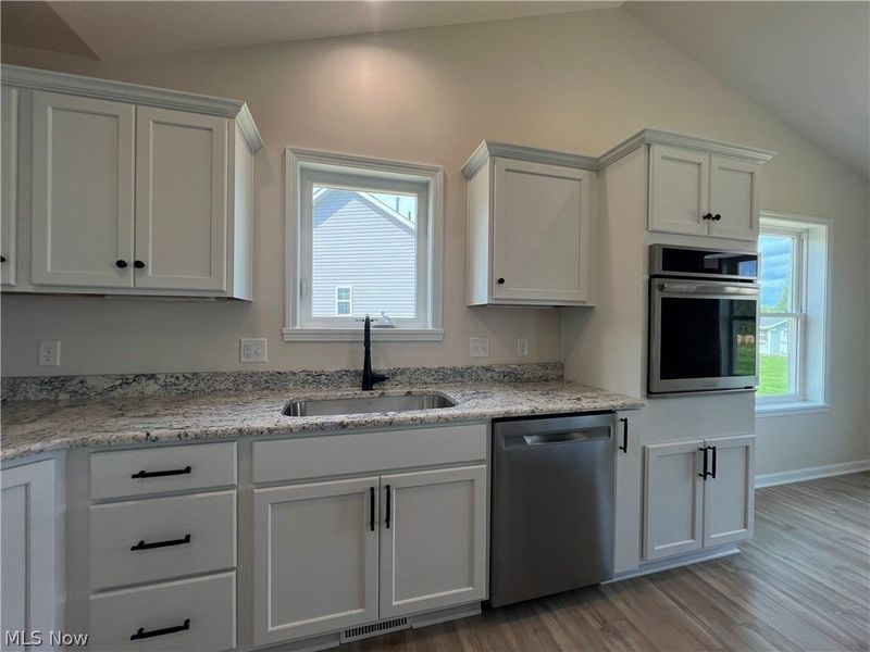 4703 Stevie Avenue SW, Massillon, OH 44646 Photo 20