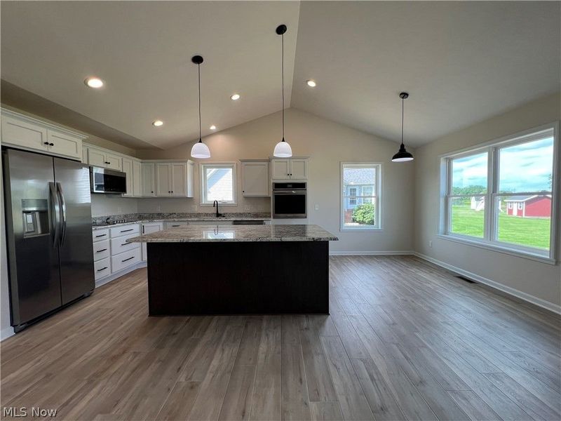 4703 Stevie Avenue SW, Massillon, OH 44646 Photo 23