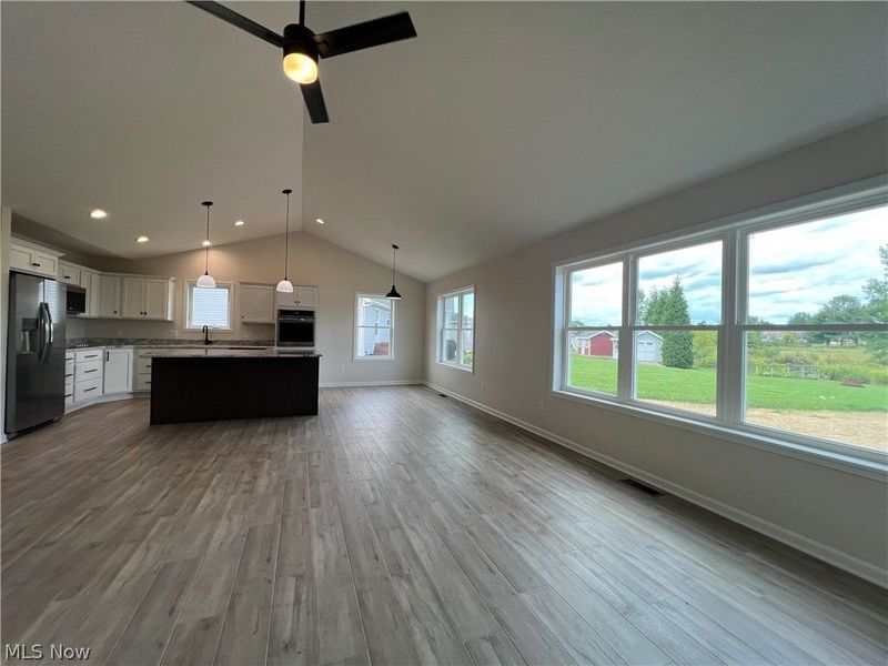 4703 Stevie Avenue SW, Massillon, OH 44646 Photo 4