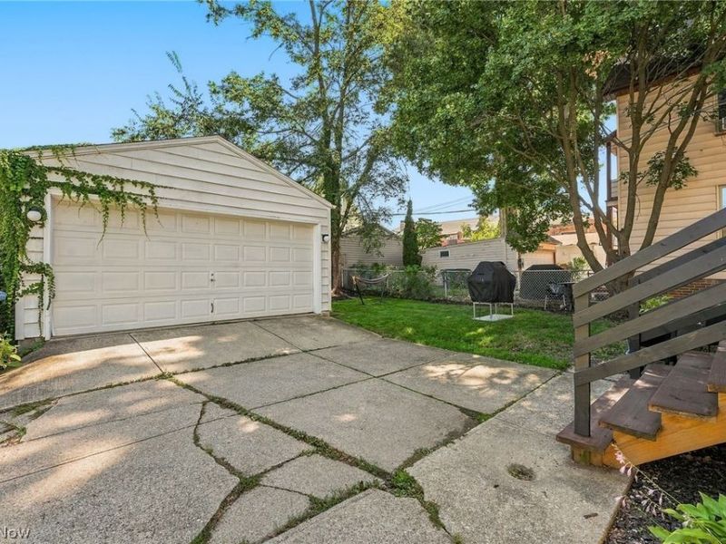 1655 Lauderdale Avenue , Lakewood, OH 44107 Photo 40