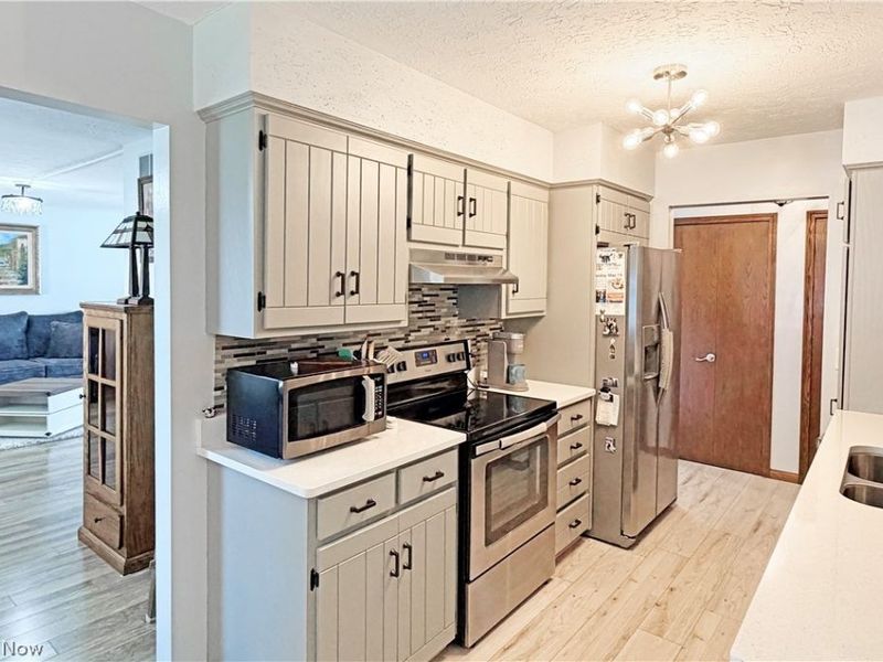 1043 Reedy Drive , Wadsworth, OH 44281 Photo 12