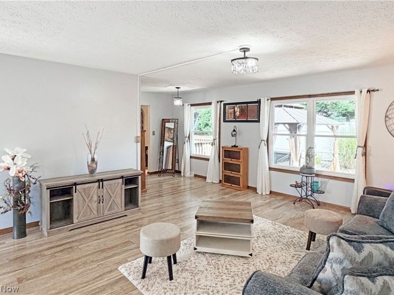 1043 Reedy Drive , Wadsworth, OH 44281 Photo 8