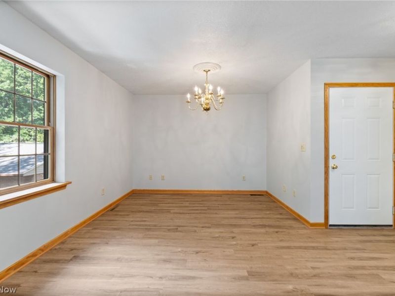 21530 Lexington Road , Alliance, OH 44601 Photo 16
