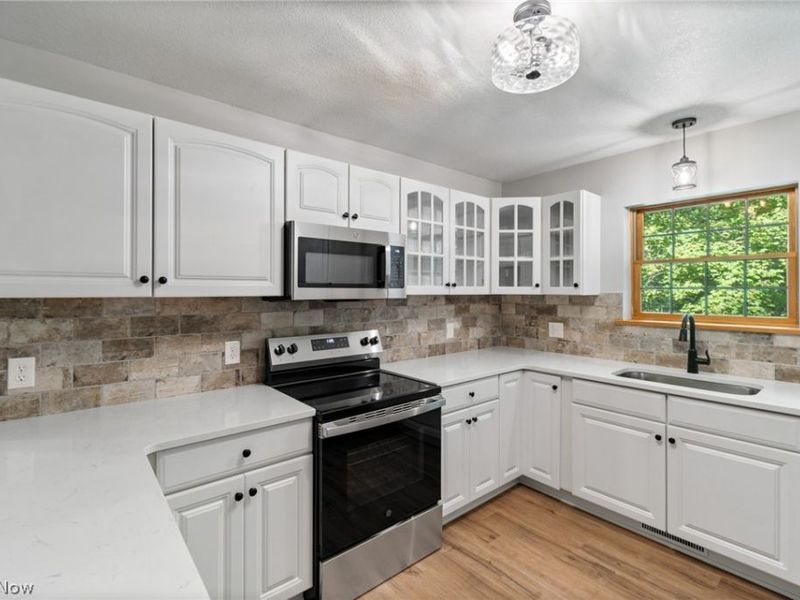 21530 Lexington Road , Alliance, OH 44601 Photo 6