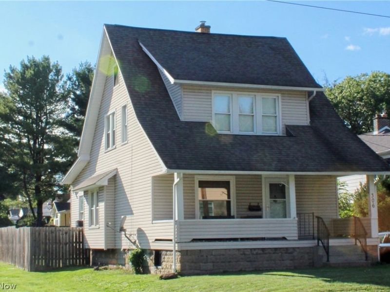 306 S Hazelwood Avenue, Youngstown, OH 44509 Photo 1