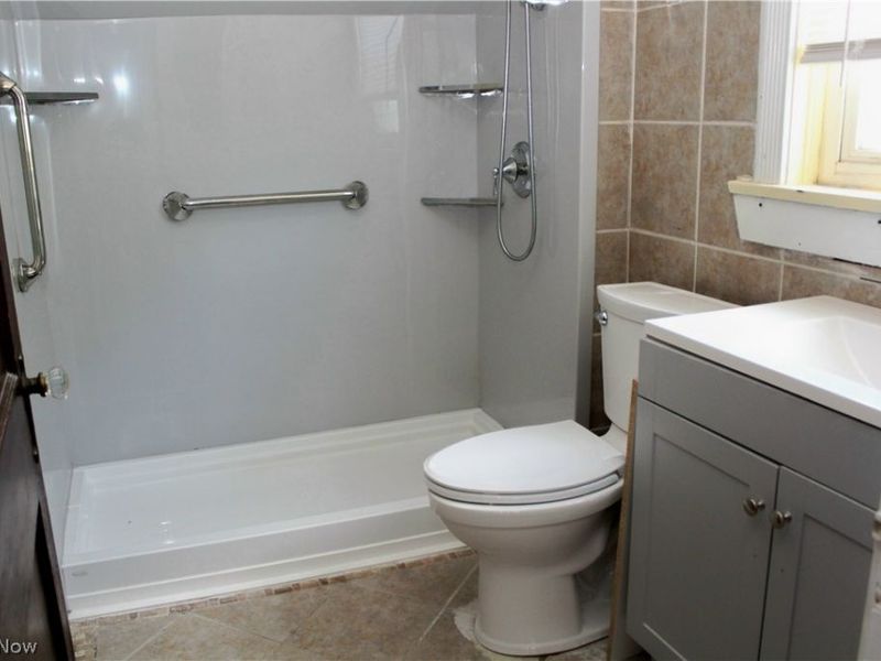 306 S Hazelwood Avenue, Youngstown, OH 44509 Photo 14